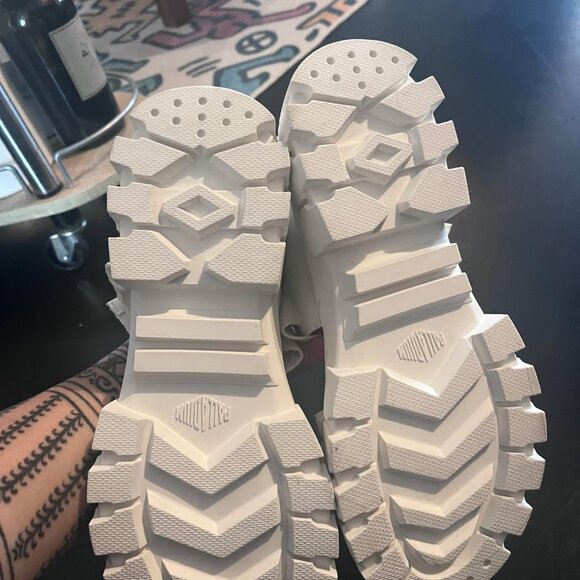 Palladium Revolt Sandal Mono in Star White 7.5 Women - Picture 4 of 5